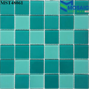 Gạch Mosaic Thủy tinh 3 màu xanh + 1 trắng trộn 48x48  MST 48061 (xanh ngọc)