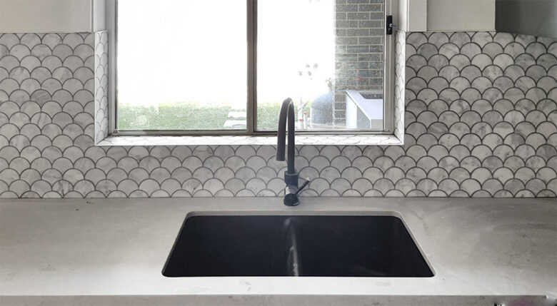 Chọn gạch mosaic vảy cá